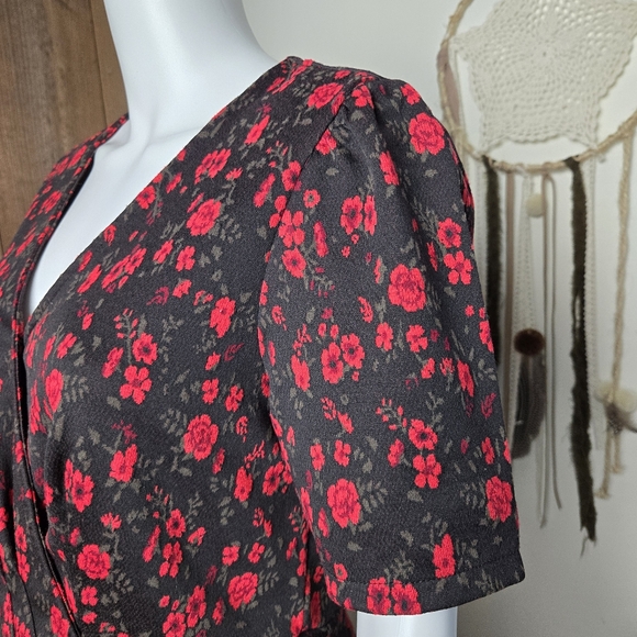 Anthropologie Meadow Rue Black Red Floral Peplum Faux Wrap Top - Picture 7 of 14